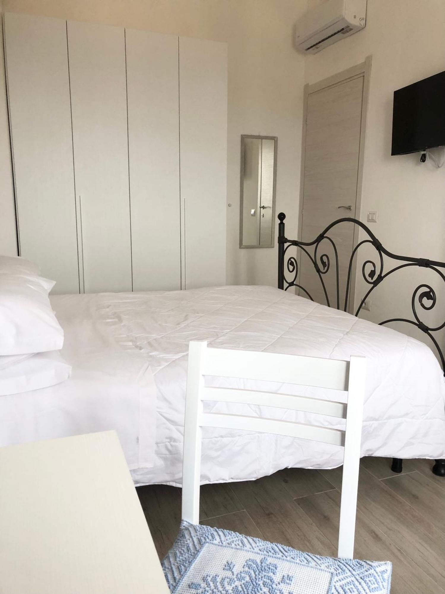Bed and Breakfast Blumarine Palau Zewnętrze zdjęcie